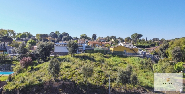 PARCELA URBANA VILOBÍ D'ONYAR (CAN TARRÉS)