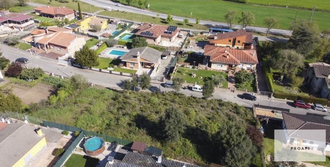 PARCELA URBANA VILOBÍ D'ONYAR (CAN TARRÉS)