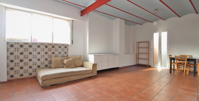 PISO DE 3 HABITACIONES DOBLES EN EXCELENTE UBICACIÓN EN EL BARRIO VELL DE GIRONA