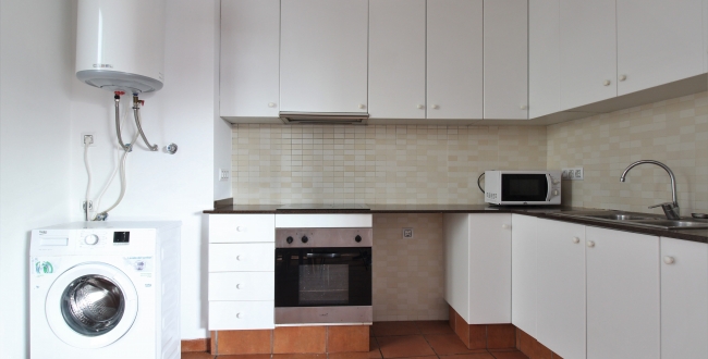 PISO DE 3 HABITACIONES DOBLES EN EXCELENTE UBICACIÓN EN EL BARRIO VELL DE GIRONA