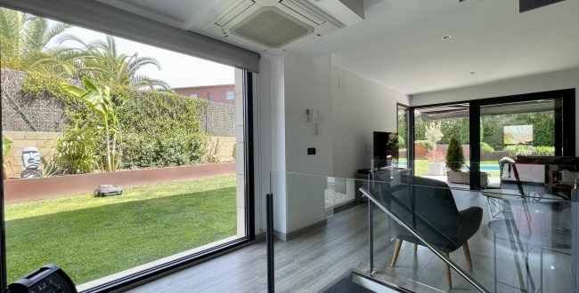 MAISON DE VILLE SEMI-NEUF À VENDRE À PALAU - GIRONA