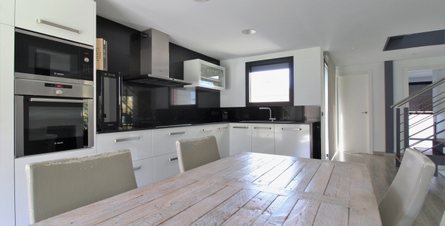 MAISON DE VILLE SEMI-NEUF À VENDRE À PALAU - GIRONA