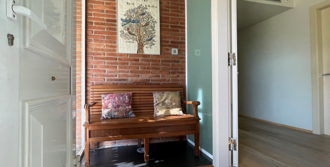 CASA UNIFAMILIAR CON VIVIENDA EN UNA SOLA PLANTA, PRIVACIDAD Y VISTAS EN LA ZONA DE PALAU - GIRONA