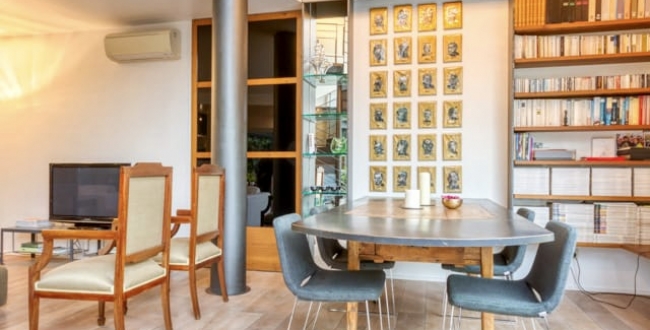 FANTÁSTICO PISO AMUEBLADO CON ACABADOS DE ALTA CALIDAD DE 1 HABITACIÓN Y JARDÍN PRIVADO EN EL BARRIO VIEJO DE GIRONA