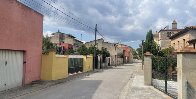 TERRAIN SITUÉ DANS UN QUARTIER SUPER CALME DE LA BELLE VILLE DE BORDILS