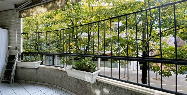 PIS DE 4 HABITACIONS I AMB TRASTER INCLÒS EN UNA ZONA DE VIANANTS DEL BARRI DE LA DEVESA DE GIRONA