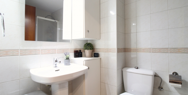 PIS DE 4 HABITACIONS I AMB TRASTER INCLÒS EN UNA ZONA DE VIANANTS DEL BARRI DE LA DEVESA DE GIRONA