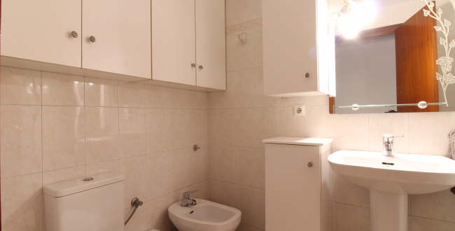 PIS DE 4 HABITACIONS I AMB TRASTER INCLÒS EN UNA ZONA DE VIANANTS DEL BARRI DE LA DEVESA DE GIRONA