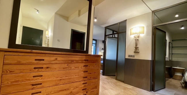 PISO AMUEBLADO DE 1 HABITACIÓN EN LA PLAZA INDEPENDENCIA DE GIRONA