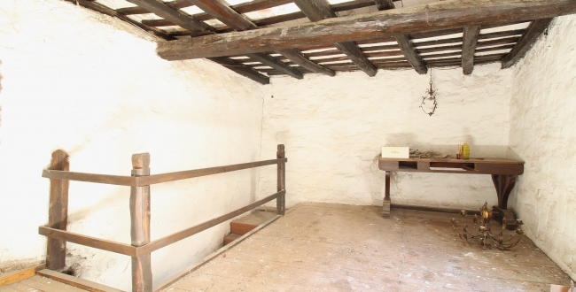 FANTASTIQUE FERME DU 16E-18E SIÈCLE À RÉHABILITER DANS LA CAVE TER