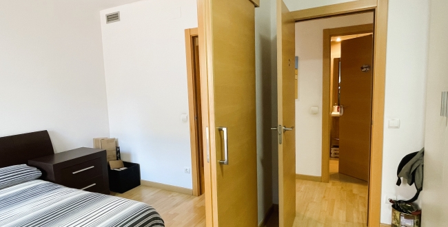 APPARTEMENT 3 PIÈCES AVEC TERRASSE DE 70M2 À SANTA EUGÉNIA - GIRONA