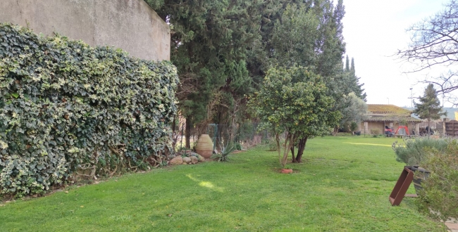 FERME ORIGINALE DU 14ème - 15ème SIÈCLE EN PARFAIT ÉTAT DE CONSERVATION À VILADAMAT