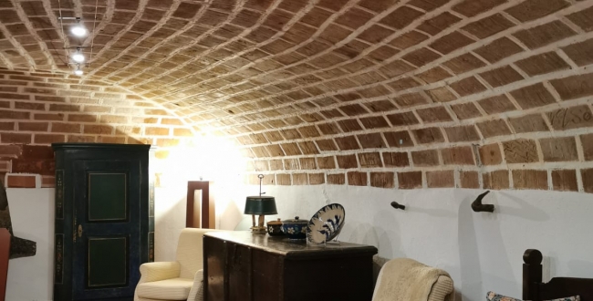 FERME ORIGINALE DU 14ème - 15ème SIÈCLE EN PARFAIT ÉTAT DE CONSERVATION À VILADAMAT