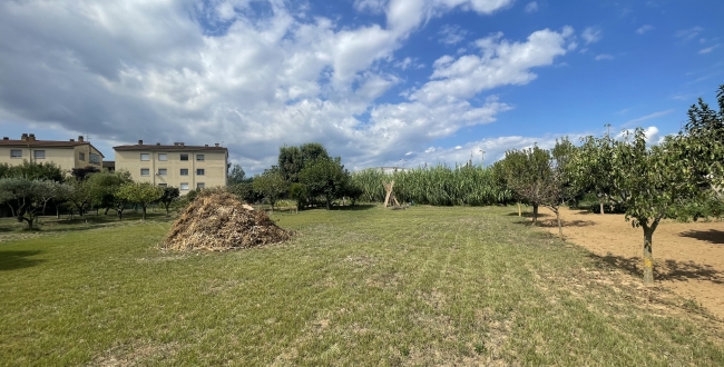 TERRAIN DE 1459M2 DANS UN QUARTIER TRÈS CALME DE BORDILS (GIRONA)