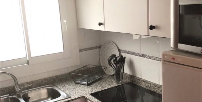 ÀTICO DE 1 HABITACIÓN AMUEBLADO