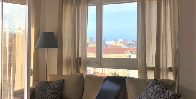 ÀTICO DE 1 HABITACIÓN AMUEBLADO