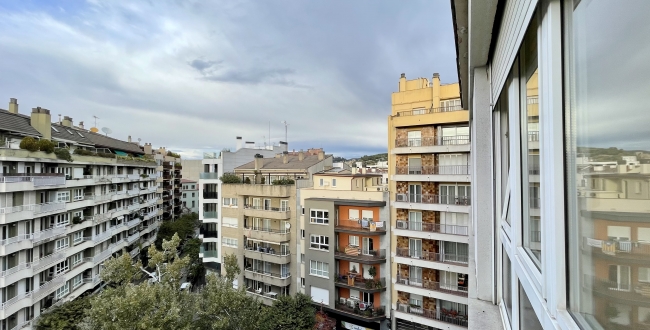 ALQUILER OFICINA CENTRICA EN EIXAMPLE NORD GIRONA