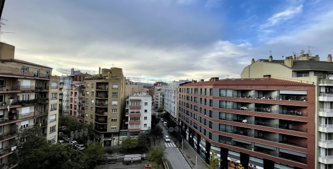 ALQUILER OFICINA CENTRICA EN EIXAMPLE NORD GIRONA