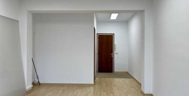 ALQUILER OFICINA CENTRICA EN EIXAMPLE NORD GIRONA