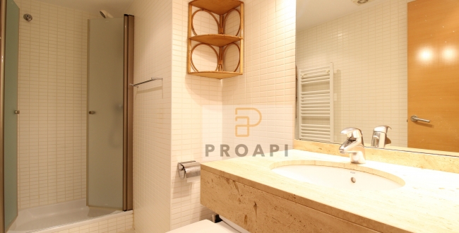 DUPLEX 3 CHAMBRES EIXAMPLE SUD GÉRONE