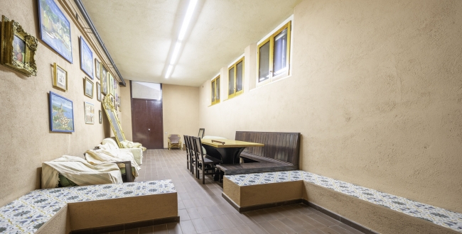 ŒUVRE DE MANUEL DE SOLÀ-MORALES À VENDRE : EXCLUSIVITÉ ET DESIGN À MONTSENY