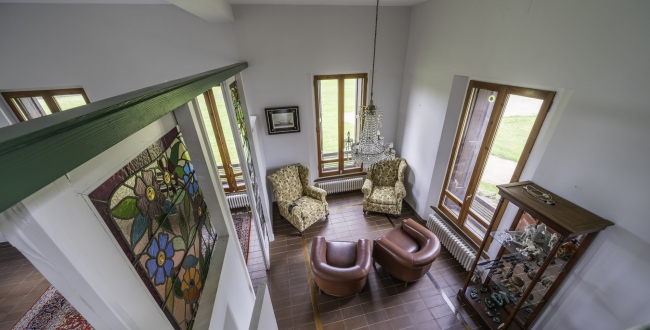 ŒUVRE DE MANUEL DE SOLÀ-MORALES À VENDRE : EXCLUSIVITÉ ET DESIGN À MONTSENY
