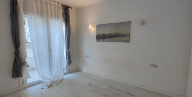 PISO DE 1 HABITACIÓN CON TERRAZA EN EL EIXAMPLE SUD DE GIRONA IDEAL INVERSORES