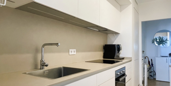 APPARTEMENT 3 CHAMBRES RÉNOVÉ AVEC VUES SPECTACULAIRES ET SITUATION PRIVILÉGIÉE À GÉRONEv