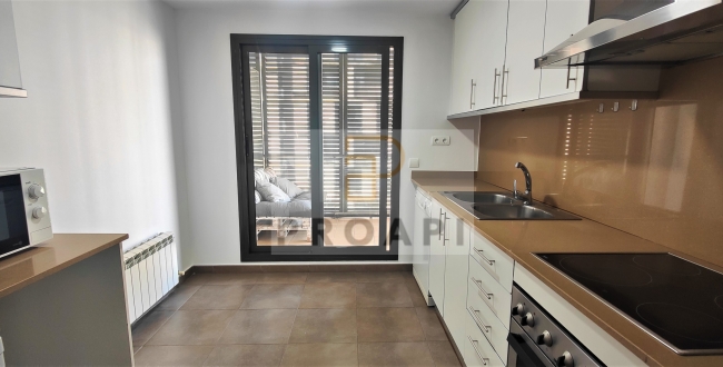 APPARTEMENT DE 3 CHAMBRES, 2 SALLES DE BAINS AVEC TERRASSE À VENDRE À EIXAMPLE SUD-MIGDIA, IDÉAL POUR INVESTISSEURS