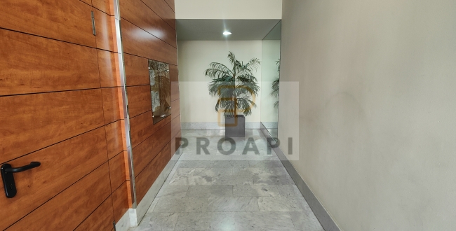 APPARTEMENT DE 3 CHAMBRES, 2 SALLES DE BAINS AVEC TERRASSE À VENDRE À EIXAMPLE SUD-MIGDIA, IDÉAL POUR INVESTISSEURS