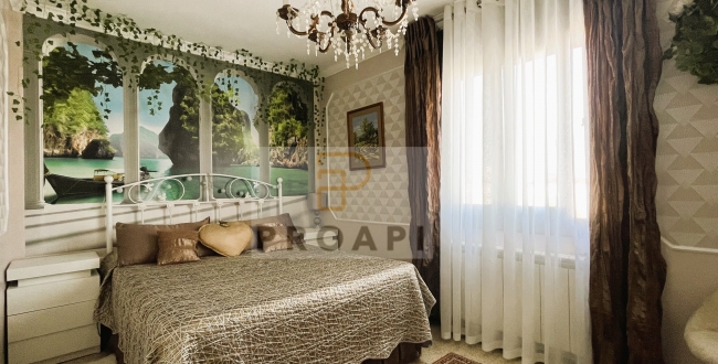 APPARTEMENT 4 CHAMBRES RÉNOVÉ AVEC TRÈS BELLES VUES À CAN GIBERT DEL PLA