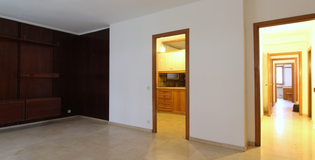 APPARTEMENT DE 114 M² UTILE AVEC 4 CHAMBRES DOUBLES EXTÉRIEURES ET 2 SALLES DE BAINS À LA DEVESA - GIRONA