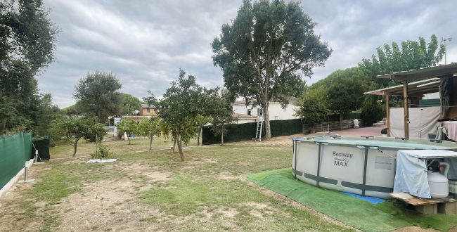 MAISON INDIVIDUELLE DE 3 CHAMBRES DANS L'URBANISATION LA GOBA - VIDRERES