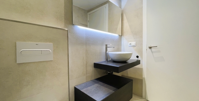 MAGNÍFIC PIS DE 3 HABITACIONS I 2 BANYS REFORMAT I MOBLAT AMB MATERIALS DE QUALITAT A L'EIXAMPLE NORD DE GIRONA