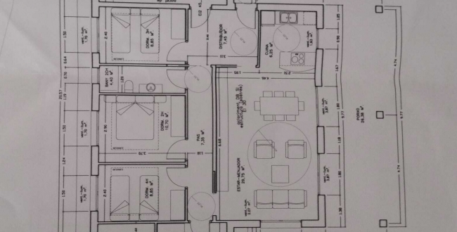 CASA D’OBRA NOVA A SILS AMB JARDÍ I PISCINA