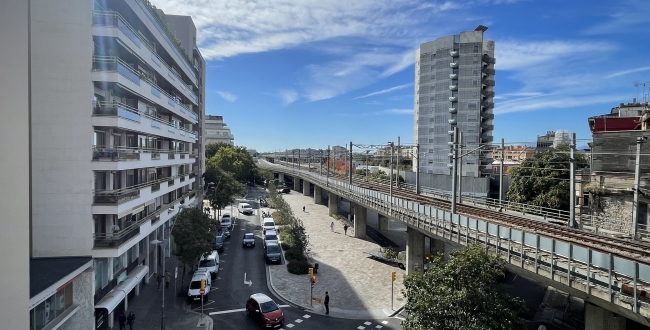 PIS REFORMAT DE 2 HABITACIONS AMB LLICÈNCIA TURÍSTICA A GIRONA