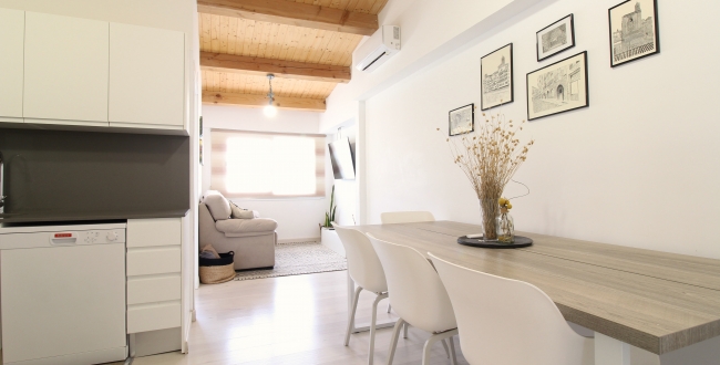 PIS REFORMAT DE 2 HABITACIONS AMB LLICÈNCIA TURÍSTICA A GIRONA