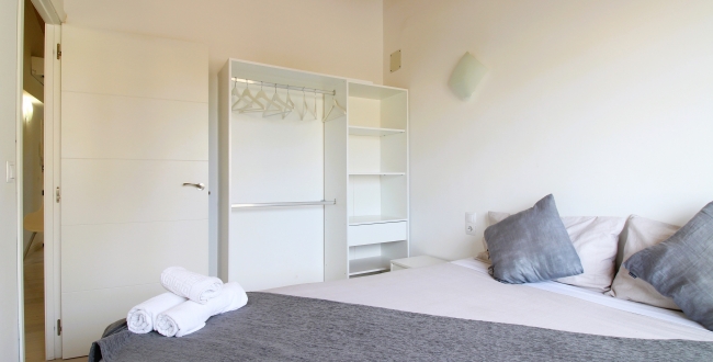 PIS REFORMAT DE 2 HABITACIONS AMB LLICÈNCIA TURÍSTICA A GIRONA