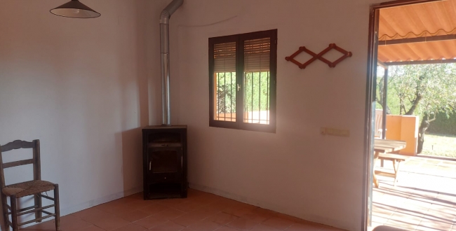 PROPRIÉTÉ RUSTIQUE AVEC MAISON IDÉALE COMME ZONE DE LOISIRS À CRUÏLLES