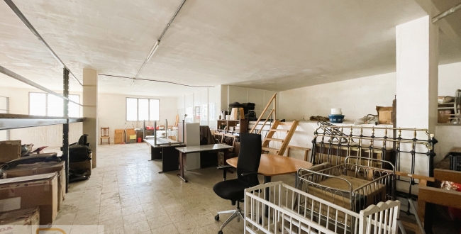 LOCAL DIÀFAN FONTAJAU