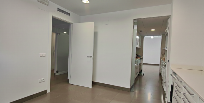 DESPATX-OFICINA EN LLOGUER A VIDRERES