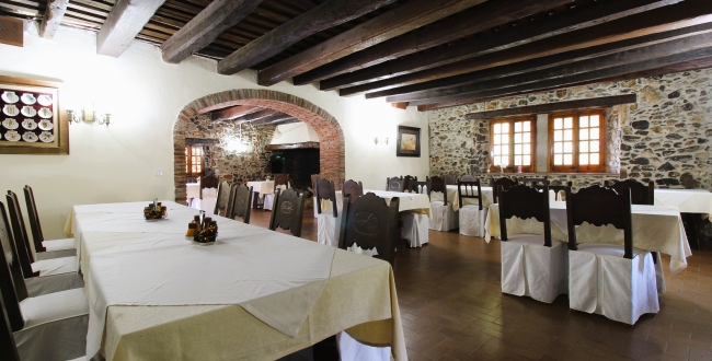 ANCIEN MOULIN AVEC LOGEMENTS ET RESTAURANT À CALDES DE MALAVELLA