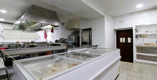 ANCIEN MOULIN AVEC LOGEMENTS ET RESTAURANT À CALDES DE MALAVELLA