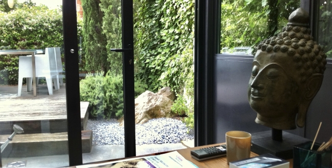 UNA PIEZA ÚNICA CON JARDÍN PRIVADO A TOCAR DEL BARRIO VIEJO DE GIRONA