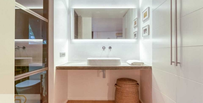 UNA PIEZA ÚNICA CON JARDÍN PRIVADO A TOCAR DEL BARRIO VIEJO DE GIRONA