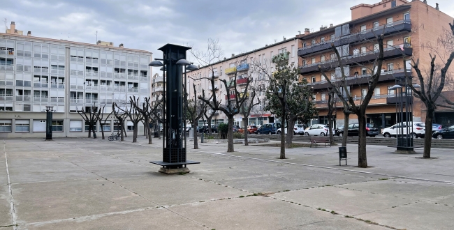 LOCAL COMERCIAL POLIVALENT A L'EIXAMPLE SUD - DAVANT DE PARC I ZONA ESCOLAR 