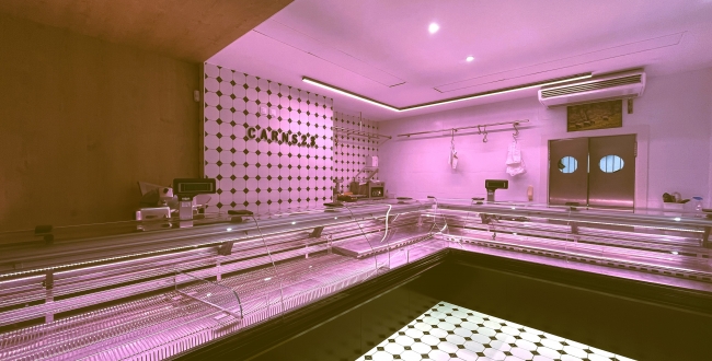 LOCAL COMERCIAL POLIVALENT A L'EIXAMPLE SUD - DAVANT DE PARC I ZONA ESCOLAR 