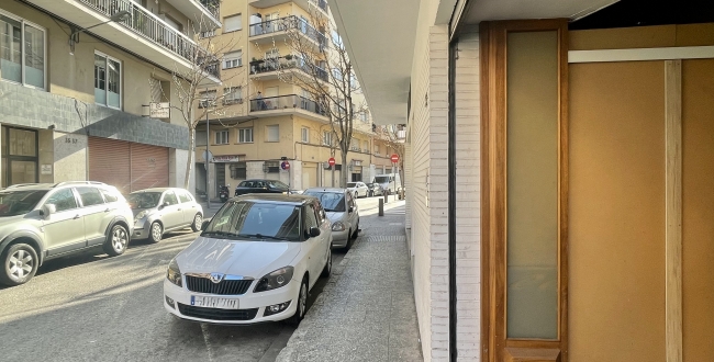 LOCAL PLANTA BAIXA A SANTA EUGÈNIA