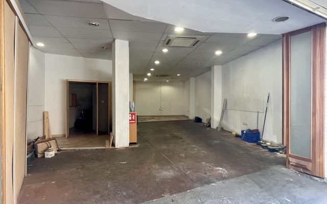 LOCAL PLANTA BAIXA A SANTA EUGÈNIA