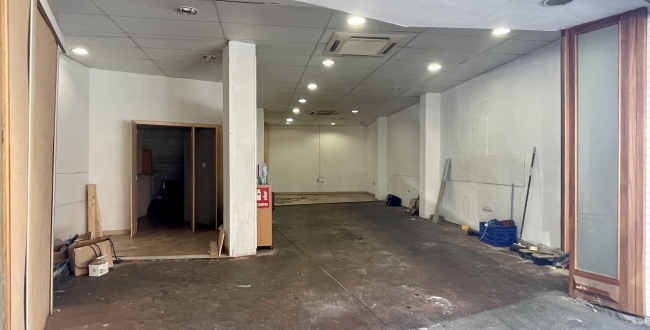 LOCAL PLANTA BAIXA A SANTA EUGÈNIA